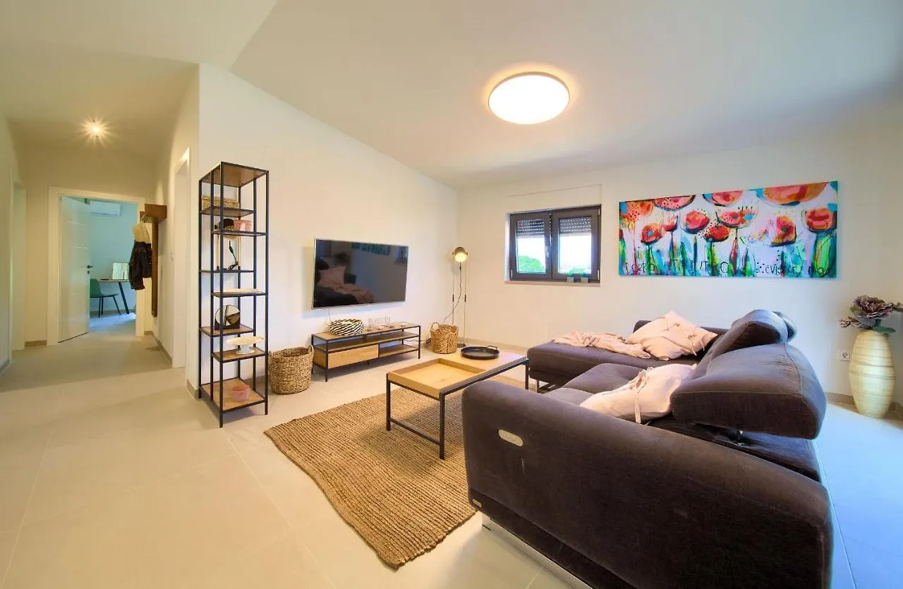 Apartments Sol Njivice Croatia